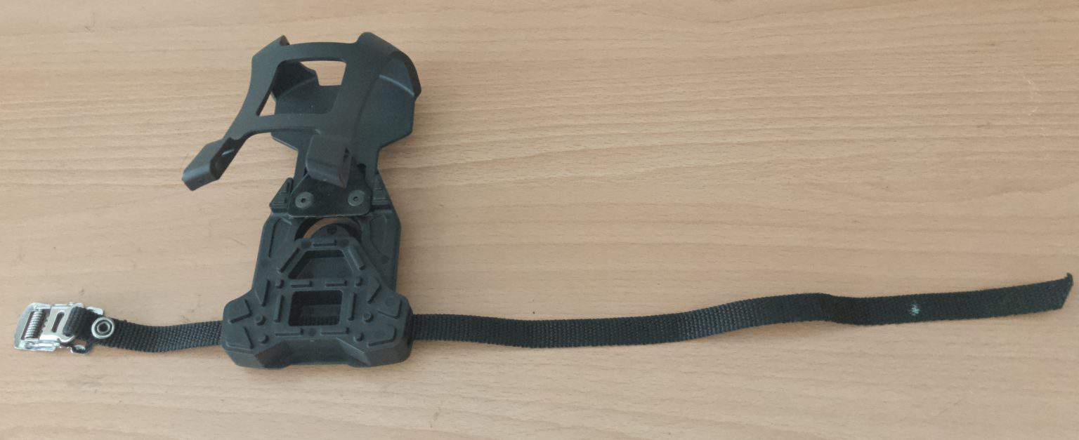 flat pedals with toe clips