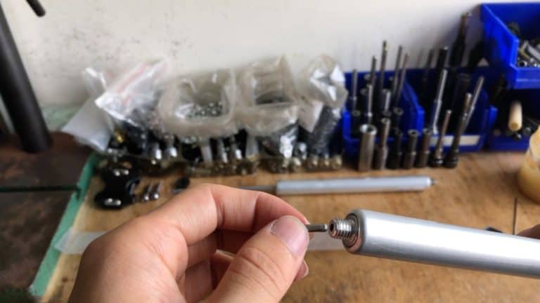 Inserting Thimble into Hydraulic cartridge